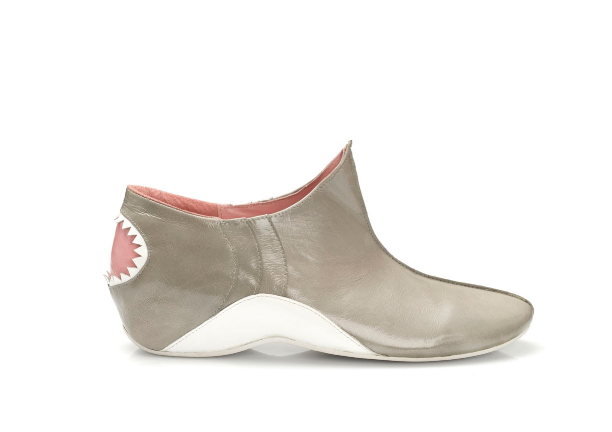 kobi_levi_mr-shark-1